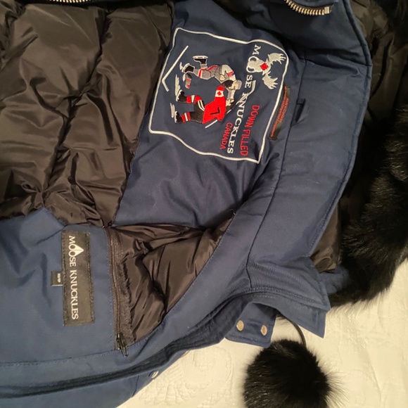 MOOSE KNUCKLES Kids Bomber Jacket - Picture 2 of 5